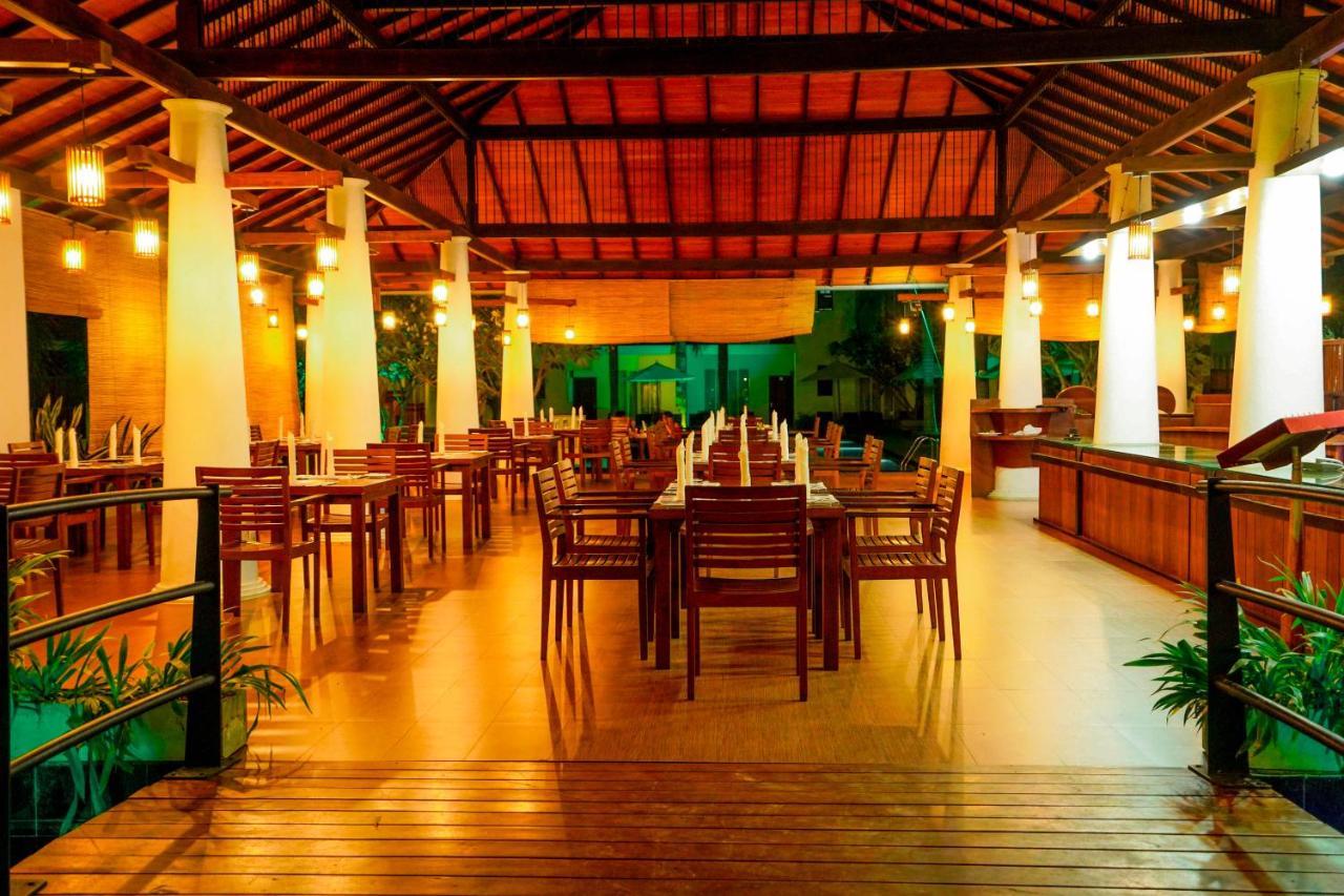 Hotel Tamarind Tree Тиссамахарама Экстерьер фото