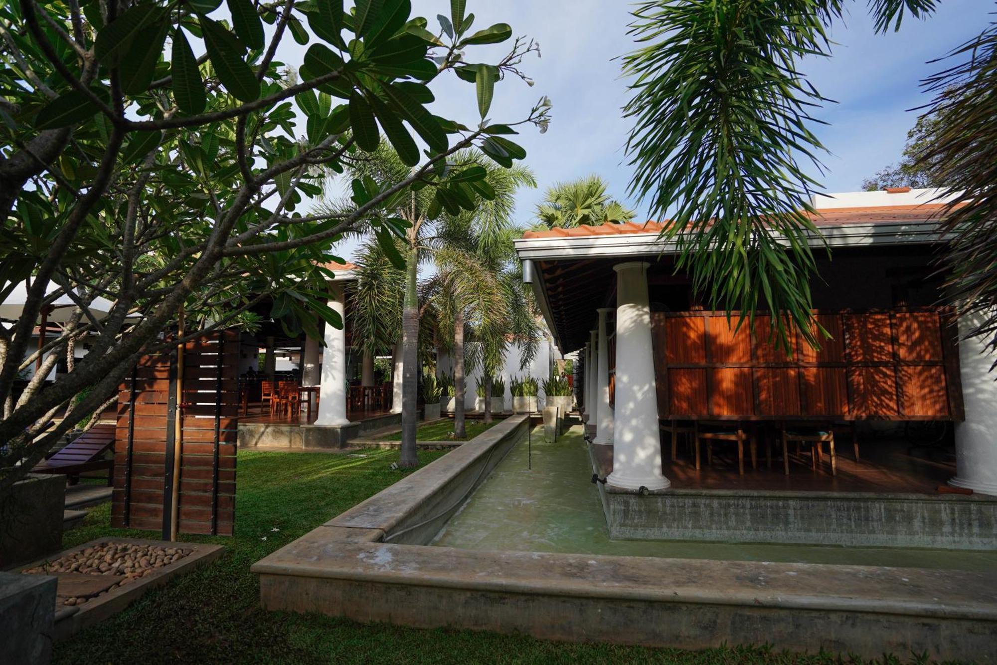 Hotel Tamarind Tree Тиссамахарама Экстерьер фото