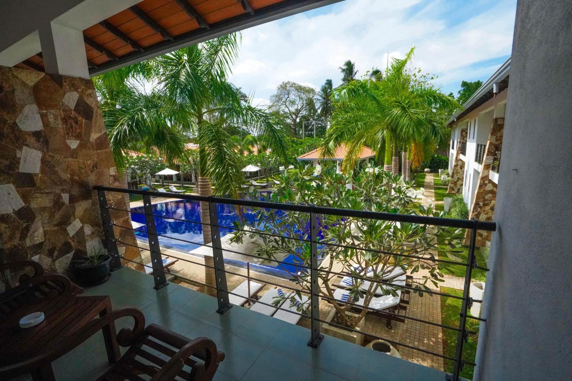 Hotel Tamarind Tree Тиссамахарама Экстерьер фото