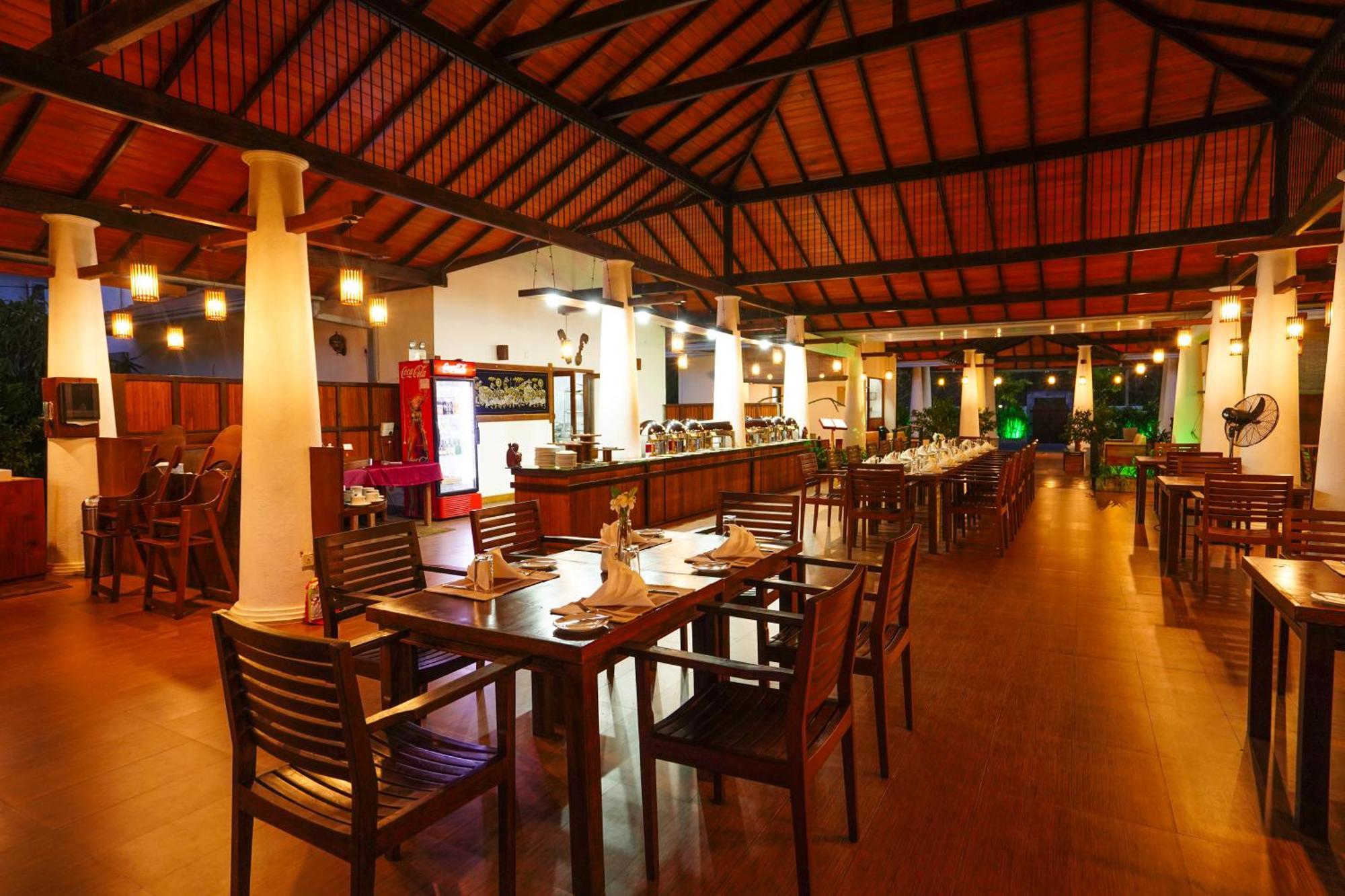 Hotel Tamarind Tree Тиссамахарама Экстерьер фото